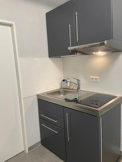 Modernes Apartment II In Olsztyn Bagian luar foto